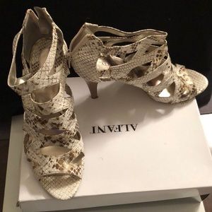Alfani women’s shoes snakeskin print